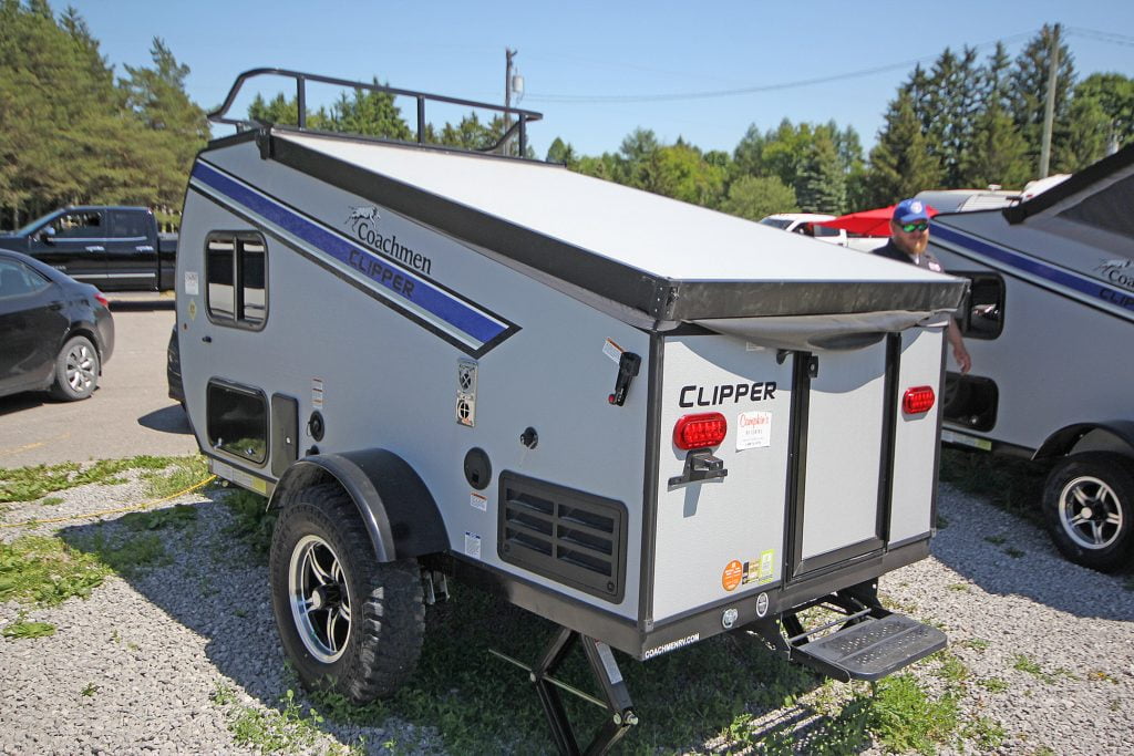 Rear end of clipper