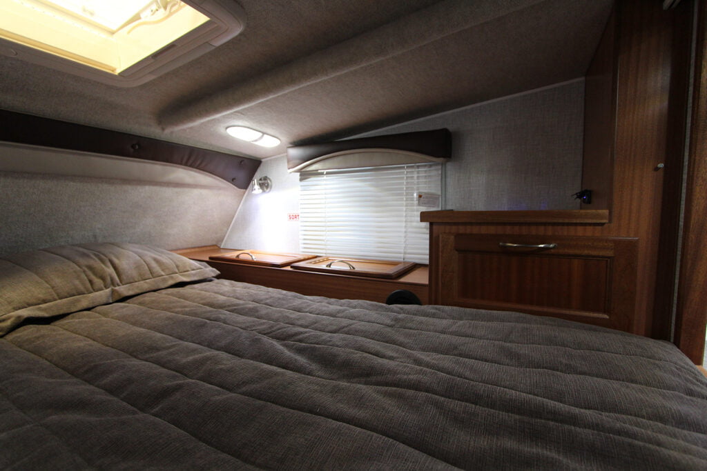 Northern Lite Sportsman Plus 8-11 bed