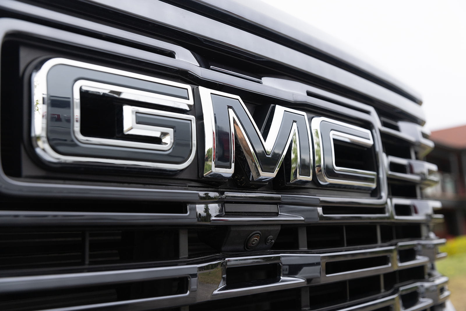 Up close view of the grille on a GMC Sierra