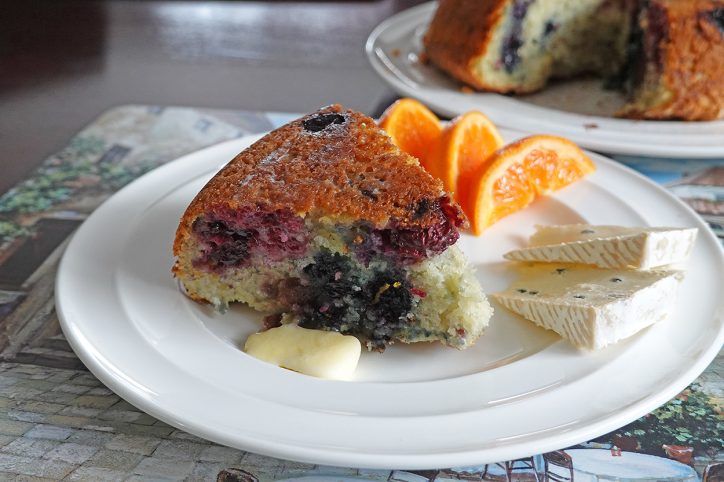 RV Brunch Idea: Simple Mixed Berry Skillet Muffin