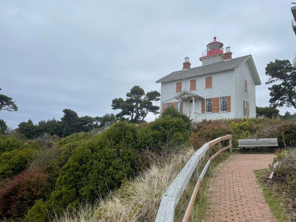 Yaquina Bay Lighthouse