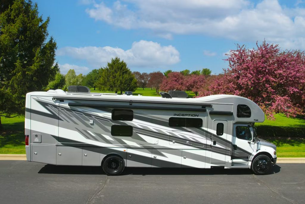 The Thor Motor Coach Pasadena Super C Inception motorhome seen parked outside on a sunny day.